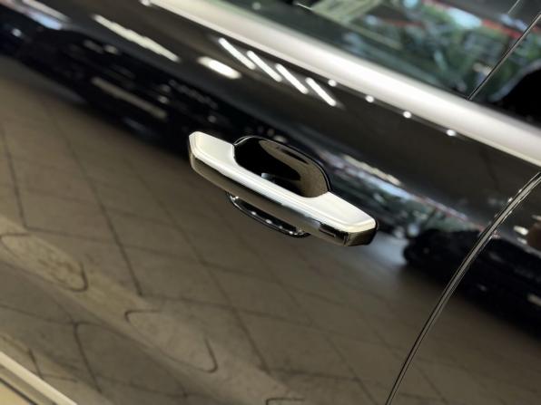 Zeekr 9X с пробегом 2025 года, цена 10 300 000 рублей, 50 км, внедорожник, Автокод Объявления