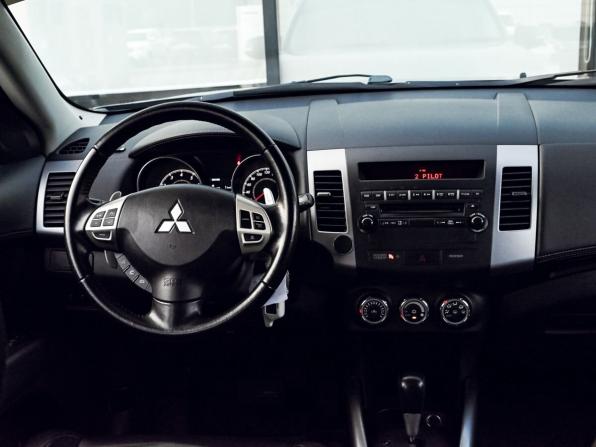 Mitsubishi Outlander II Рестайлинг с пробегом 2012 года, цена 1 375 000 рублей, 160586 км, внедорожник, Автокод Объявления
