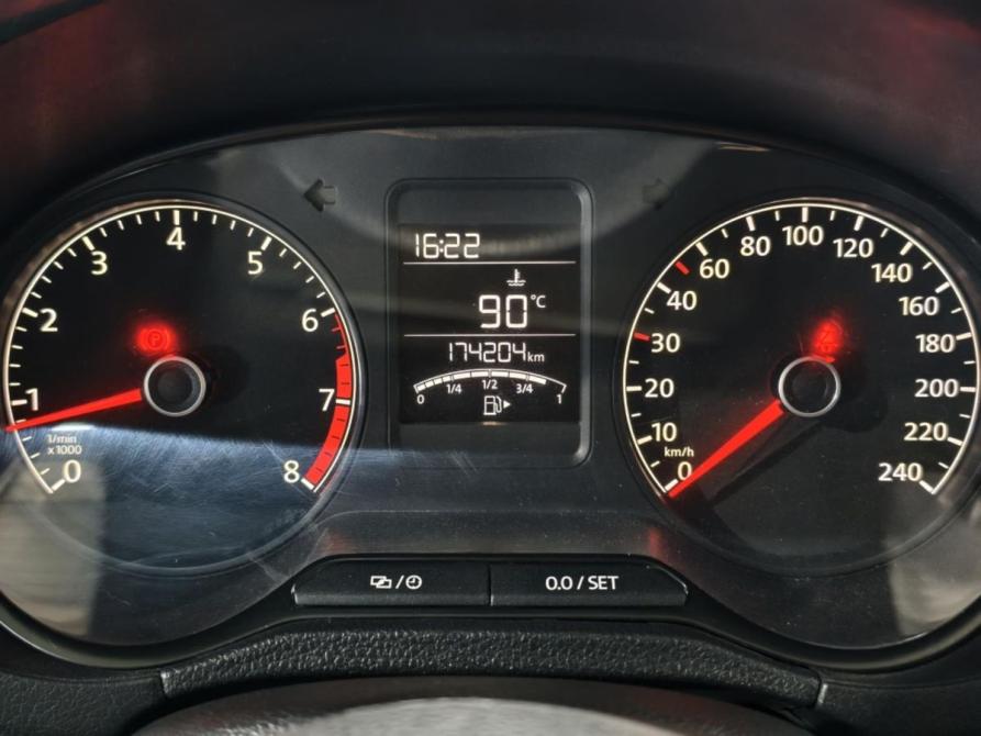 Volkswagen Polo V Курск  - изображение 10