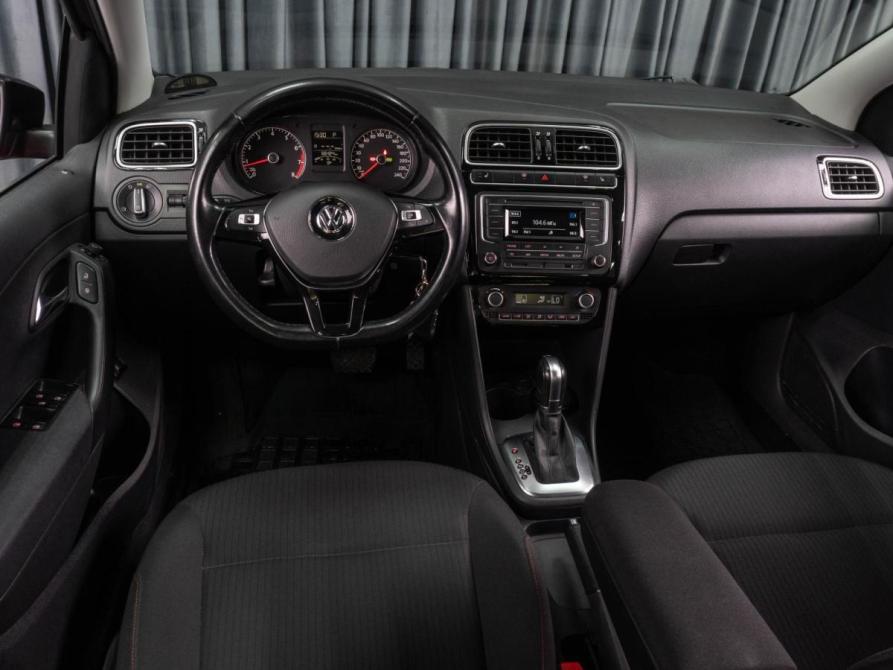 Volkswagen Polo V Рестайлинг Тюмень  - изображение 6