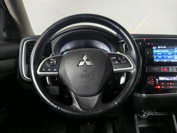Mitsubishi Outlander III Рестайлинг с пробегом 2014 года, цена 1 699 000 рублей, 111992 км, внедорожник, Автокод Объявления