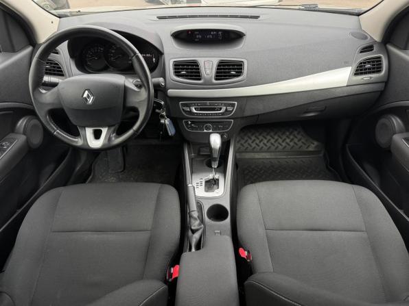 Renault Fluence I с пробегом 2012 года, цена 900 000 рублей, 54133 км, седан, Автокод Объявления