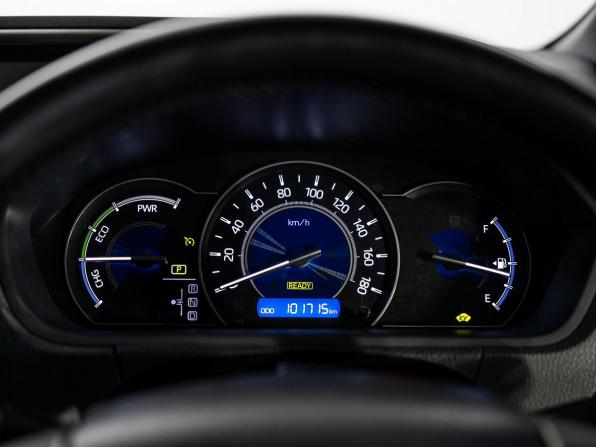 Toyota Voxy III (R80) Рестайлинг с пробегом 2018 года, цена 2 200 000 рублей, 101715 км, минивэн, Автокод Объявления