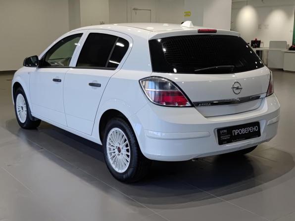 Opel Astra H Рестайлинг с пробегом 2013 года, цена 450 000 рублей, 235681 км, хэтчбек, Автокод Объявления