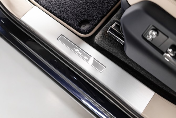 Новый Bentley Bentayga I Рестайлинг 2024 года, цена 48 860 400 рублей, внедорожник, Автокод Объявления