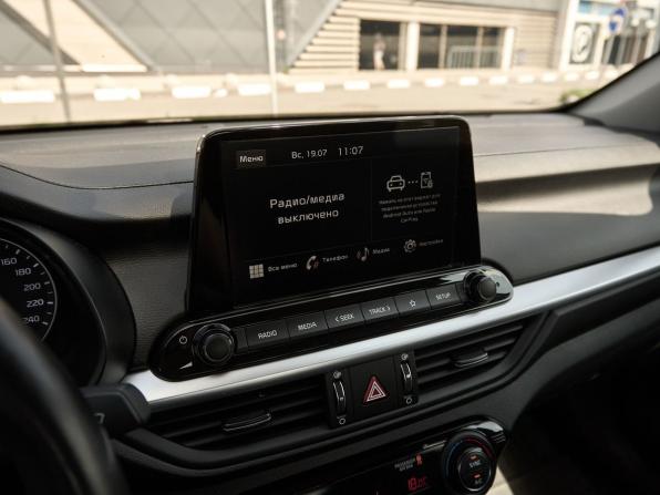 Kia Cerato IV Рестайлинг с пробегом 2021 года, цена 2 210 000 рублей, 46121 км, седан, Автокод Объявления