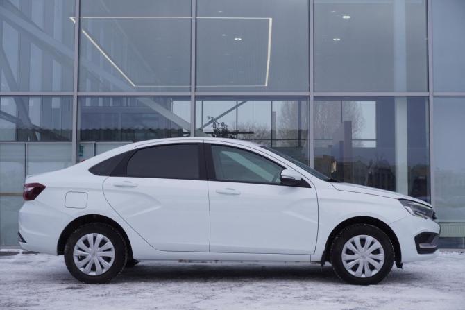Lada (ВАЗ) Vesta I Рестайлинг (NG) с пробегом 2024 года, цена 1 189 000 рублей, 39800 км, седан, Автокод Объявления