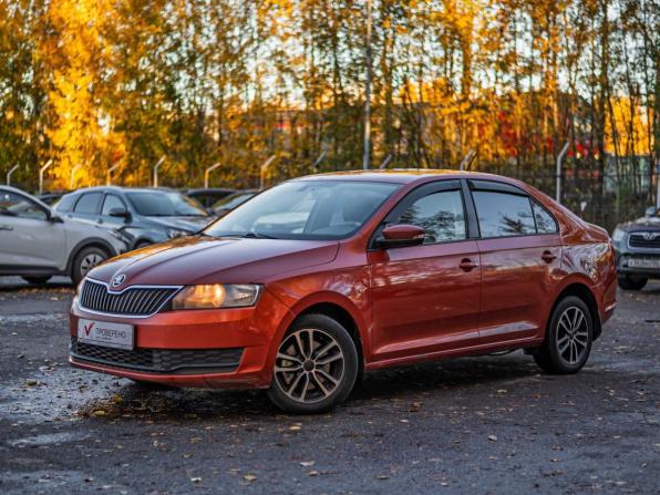 Skoda Rapid I Рестайлинг с пробегом 2018 года, цена 950 000 рублей, 216484 км, лифтбек, Автокод Объявления
