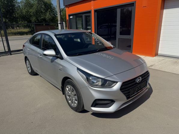 Hyundai Solaris II с пробегом 2019 года, цена 1 149 000 рублей, 183000 км, седан, Автокод Объявления