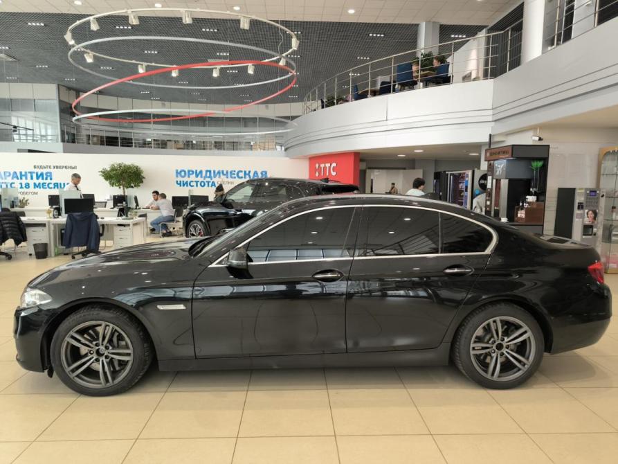 BMW 5 серии VI (F10/F11/F07) Рестайлинг Казань  - изображение 10