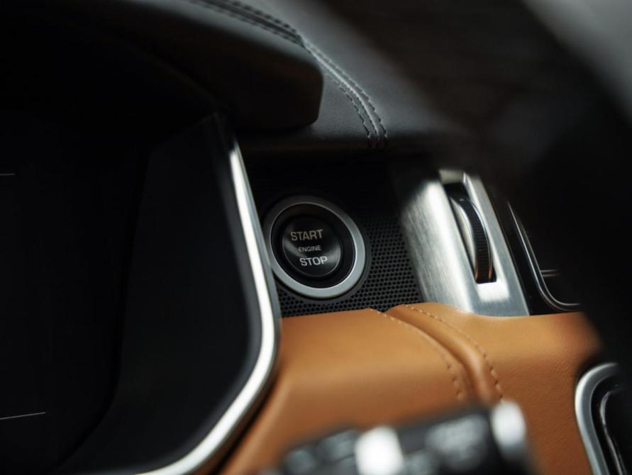 Land Rover Range Rover IV Рестайлинг Санкт-Петербург  - изображение 17