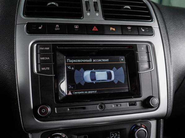Volkswagen Polo V Рестайлинг с пробегом 2016 года, цена 1 189 000 рублей, 206691 км, седан, Автокод Объявления