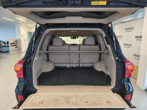 Toyota Land Cruiser 200 Series Рестайлинг 1 с пробегом 2015 года, цена 4 404 000 рублей, 230180 км, внедорожник, Автокод Объявления