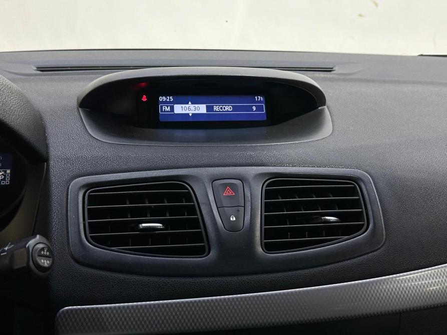 Renault Megane III Рестайлинг Санкт-Петербург  - изображение 15
