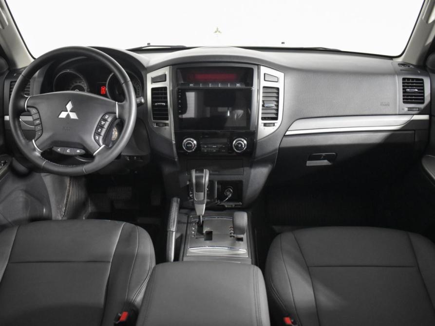 Mitsubishi Pajero IV Рестайлинг 2 Санкт-Петербург  - изображение 13