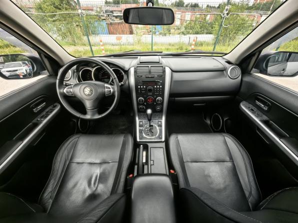 Suzuki Grand Vitara II Рестайлинг с пробегом 2009 года, цена 839 000 рублей, 185000 км, внедорожник, Автокод Объявления