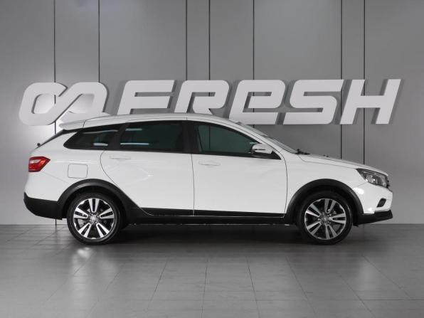 Lada (ВАЗ) Vesta I с пробегом 2021 года, цена 1 417 000 рублей, 57097 км, универсал, Автокод Объявления