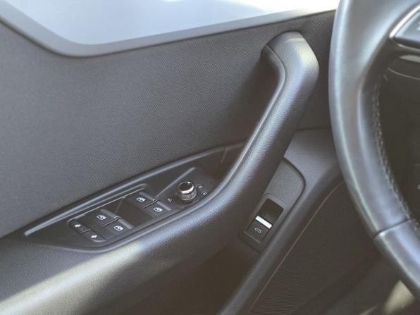 Audi A4 V (B9) с пробегом 2019 года, цена 2 520 000 рублей, 144288 км, универсал, Автокод Объявления