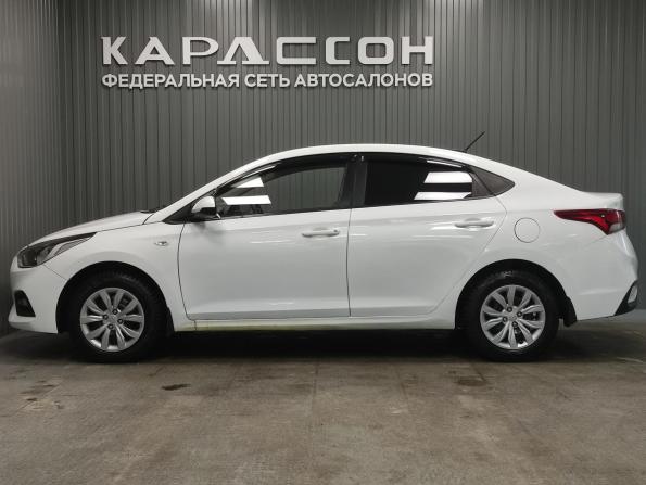 Hyundai Solaris II с пробегом 2017 года, цена 870 000 рублей, 192608 км, седан, Автокод Объявления