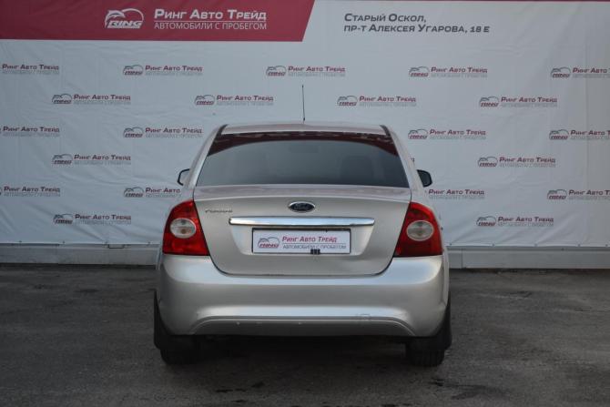 Ford Focus II Рестайлинг с пробегом 2009 года, цена 355 000 рублей, 177776 км, седан, Автокод Объявления