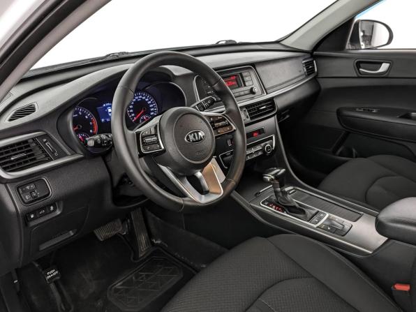 Kia Optima IV Рестайлинг с пробегом 2018 года, цена 1 590 000 рублей, 171095 км, седан, Автокод Объявления