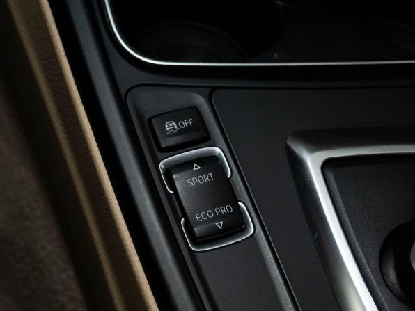 BMW 3 серии VI (F3x) с пробегом 2015 года, цена 1 447 000 рублей, 205605 км, седан, Автокод Объявления