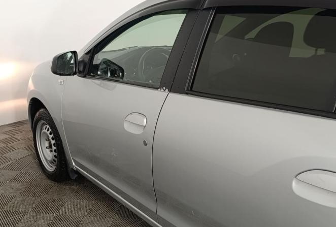 Renault Sandero II с пробегом 2015 года, цена 915 000 рублей, 100837 км, хэтчбек, Автокод Объявления