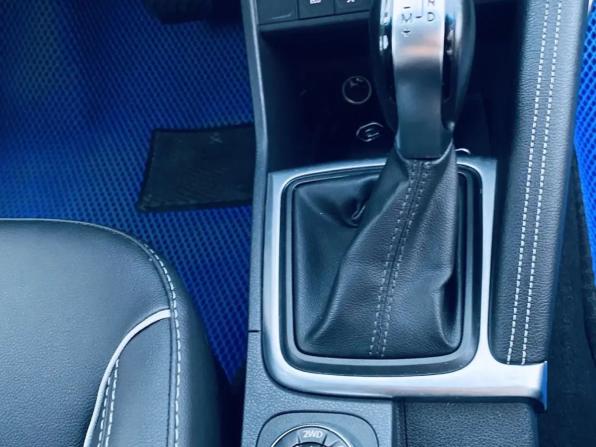 Renault Kaptur I Рестайлинг с пробегом 2020 года, цена 1 673 000 рублей, 118000 км, внедорожник, Автокод Объявления