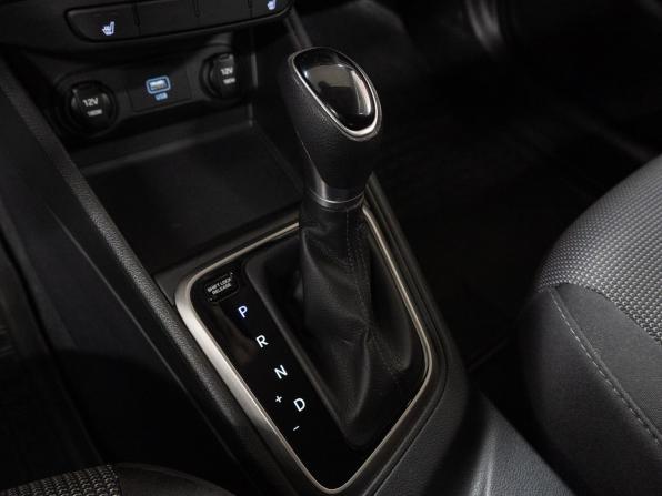 Hyundai Solaris II с пробегом 2019 года, цена 1 569 000 рублей, 86094 км, седан, Автокод Объявления