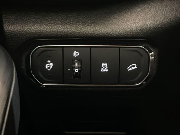 Haval Jolion I с пробегом 2022 года, цена 1 749 900 рублей, 86519 км, внедорожник, Автокод Объявления