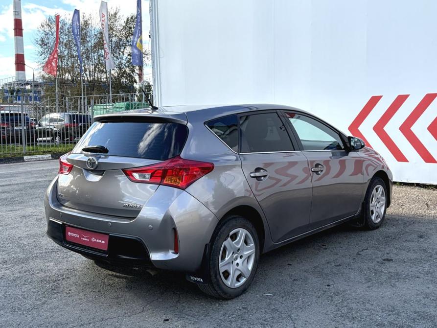 Toyota Auris II Пермь  - изображение 5