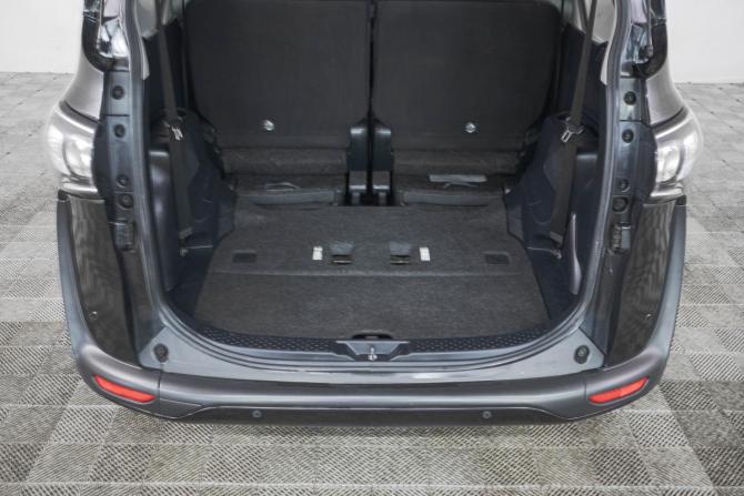 Toyota Sienta II Рестайлинг с пробегом 2021 года, цена 1 349 000 рублей, 178000 км, компактвэн, Автокод Объявления