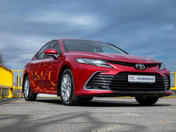 Toyota Camry VIII (XV70) Рестайлинг с пробегом 2021 года, цена 3 200 000 рублей, 56634 км, седан, Автокод Объявления