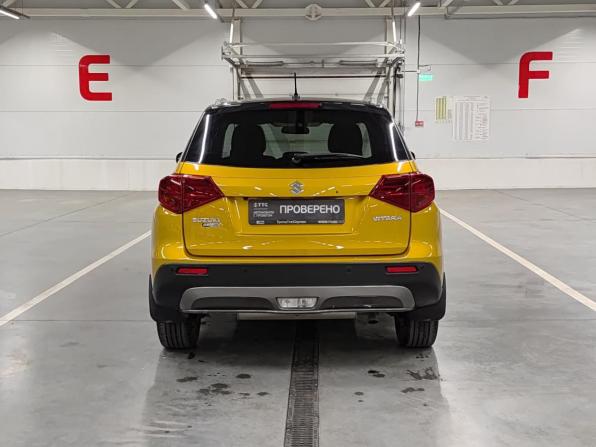 Suzuki Vitara II Рестайлинг с пробегом 2019 года, цена 1 950 000 рублей, 110002 км, внедорожник, Автокод Объявления