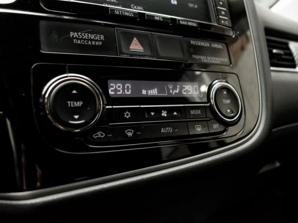 Mitsubishi Outlander III с пробегом 2013 года, цена 1 310 000 рублей, 278023 км, внедорожник, Автокод Объявления