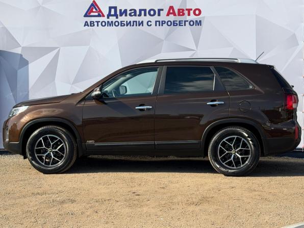 Kia Sorento II Рестайлинг с пробегом 2017 года, цена 2 300 000 рублей, 51000 км, внедорожник, Автокод Объявления
