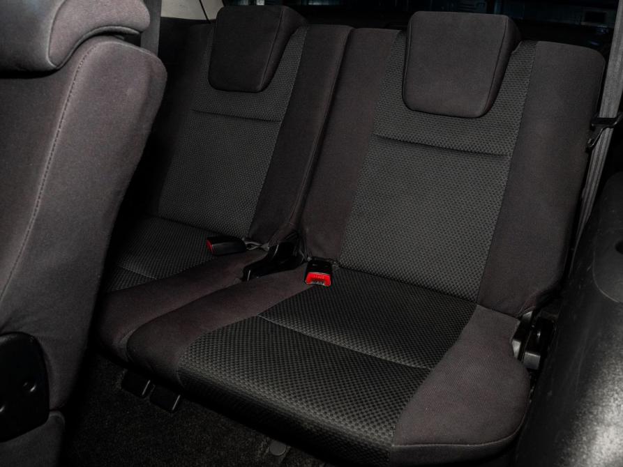 Toyota Wish I Иркутск  - изображение 8