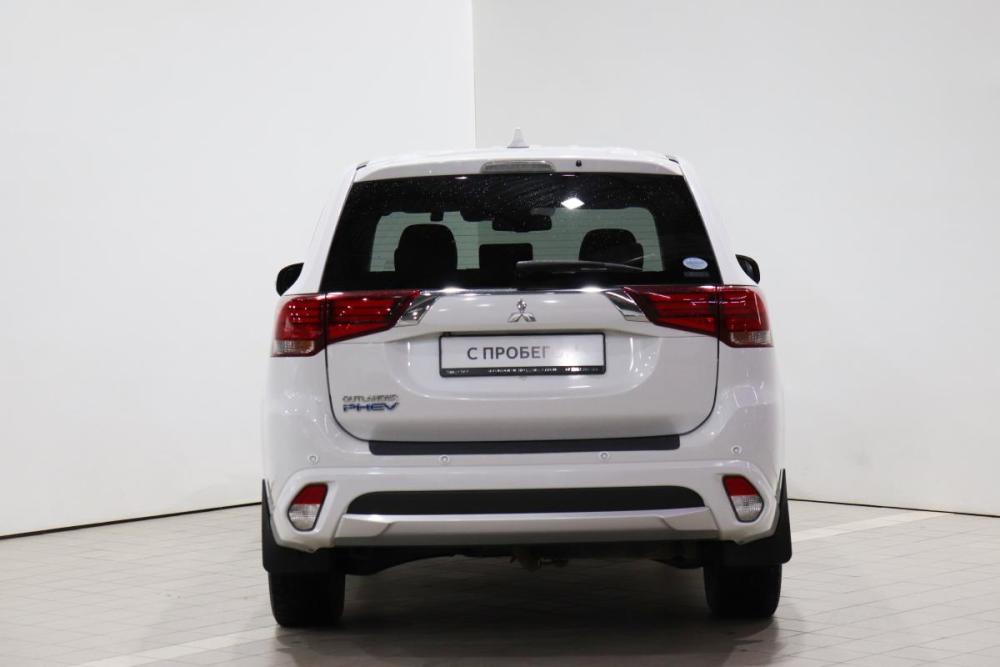 Mitsubishi Outlander III Рестайлинг 2 Иркутск  - изображение 7