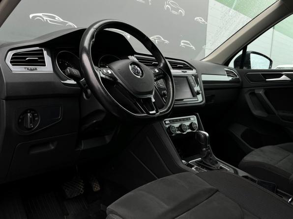 Volkswagen Tiguan II с пробегом 2017 года, цена 2 083 900 рублей, 187443 км, внедорожник, Автокод Объявления