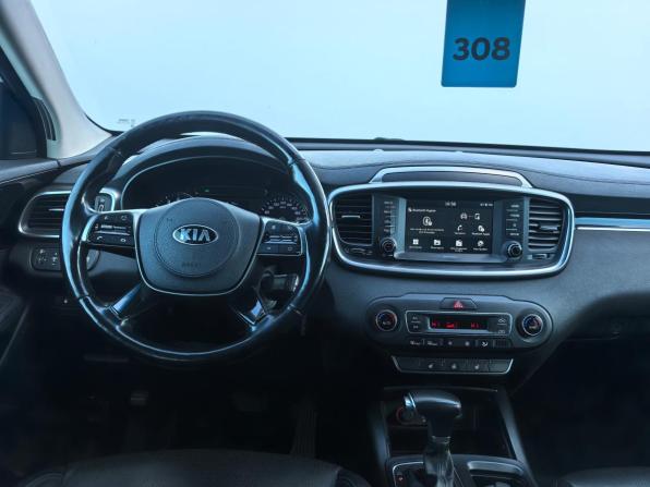 Kia Sorento III Prime Рестайлинг с пробегом 2019 года, цена 2 230 000 рублей, 173000 км, внедорожник, Автокод Объявления