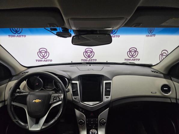 Chevrolet Cruze I Рестайлинг с пробегом 2012 года, цена 695 000 рублей, 179330 км, хэтчбек, Автокод Объявления