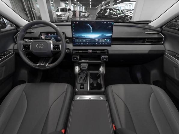 Toyota RAV4 VI (XA60) с пробегом 2025 года, цена 4 100 000 рублей, 20 км, внедорожник, Автокод Объявления