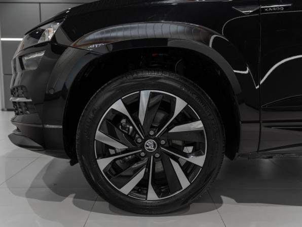 Skoda Karoq I с пробегом 2025 года, цена 3 350 000 рублей, 18 км, внедорожник, Автокод Объявления