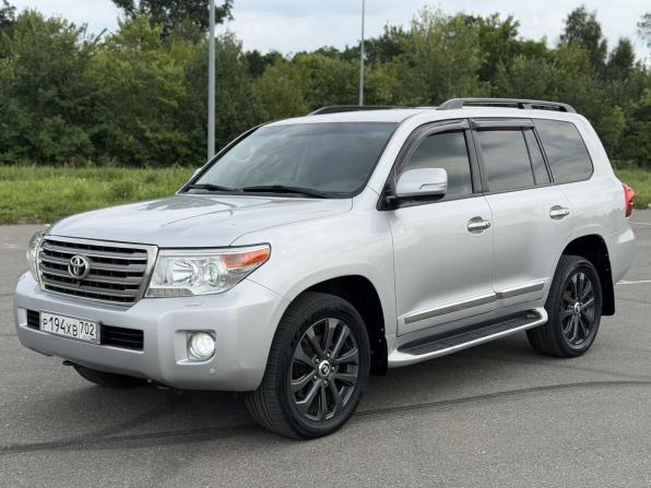 Toyota Land Cruiser 200 Series Рестайлинг 1 с пробегом 2012 года, цена 2 990 000 рублей, 318848 км, внедорожник, Автокод Объявления