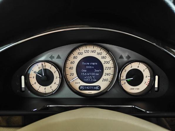 Mercedes-Benz CLS I (C219) Рестайлинг с пробегом 2008 года, цена 1 455 000 рублей, 214263 км, седан, Автокод Объявления