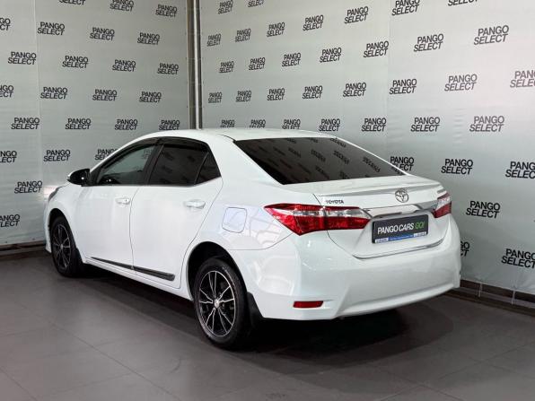 Toyota Corolla XI (E160 E170 E180) с пробегом 2013 года, цена 1 100 000 рублей, 178000 км, седан, Автокод Объявления