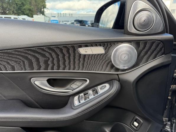 Mercedes-Benz C-Класс IV (W205) Рестайлинг с пробегом 2020 года, цена 2 900 000 рублей, 84221 км, седан, Автокод Объявления
