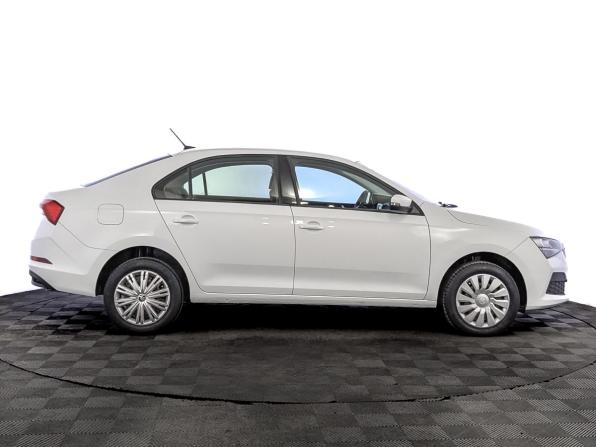 Skoda Rapid II с пробегом 2021 года, цена 1 595 000 рублей, 88092 км, лифтбек, Автокод Объявления