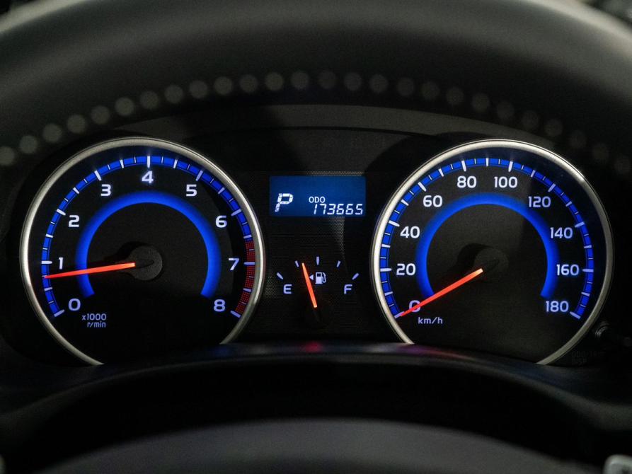Toyota Wish II Рестайлинг Иркутск  - изображение 12
