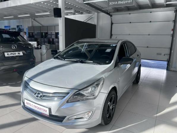 Hyundai Solaris I Рестайлинг с пробегом 2015 года, цена 794 000 рублей, 226000 км, седан, Автокод Объявления